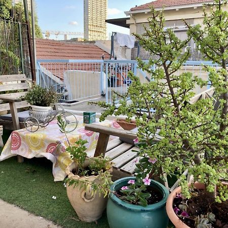 Neve Tzedek Original Style Apartments Tel Aviv Luaran gambar
