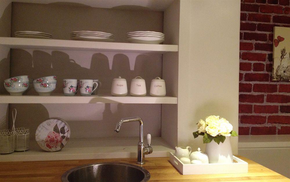 Neve Tzedek Original Style Apartments Tel Aviv Luaran gambar