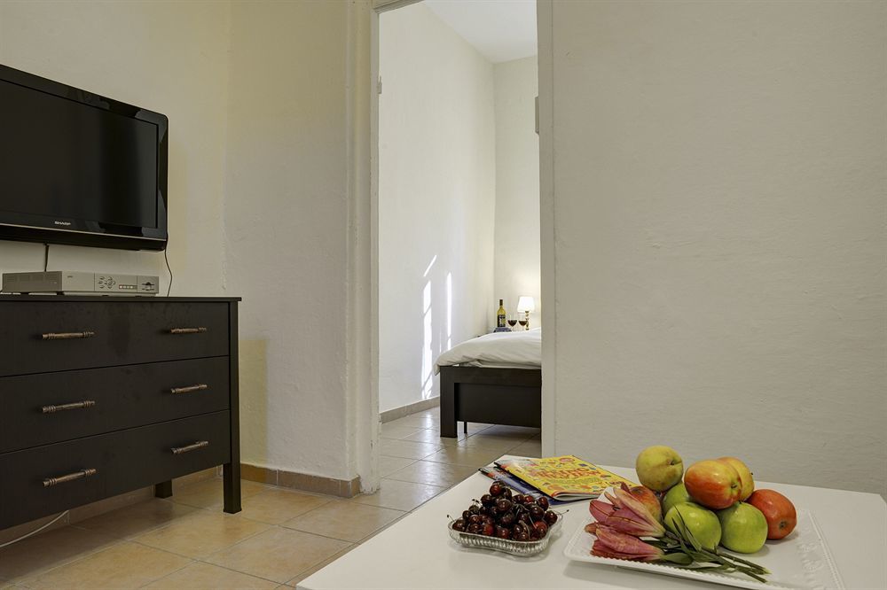 Neve Tzedek Original Style Apartments Tel Aviv Luaran gambar