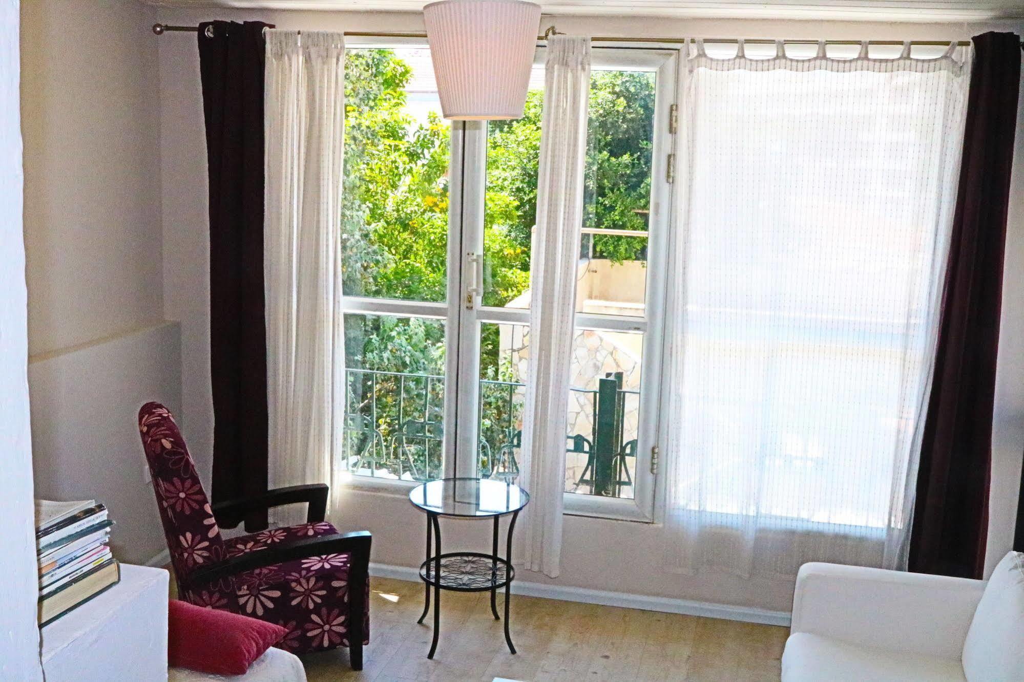 Neve Tzedek Original Style Apartments Tel Aviv Luaran gambar
