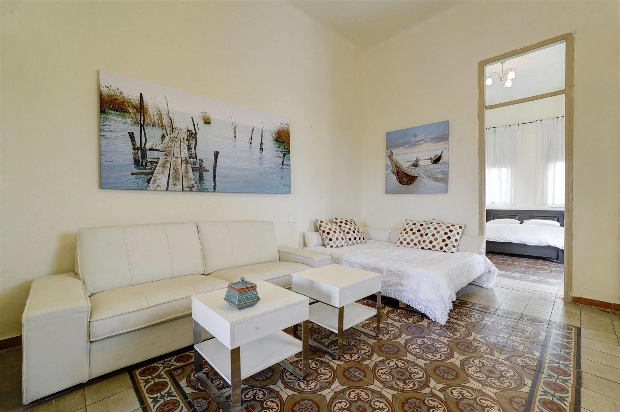Neve Tzedek Original Style Apartments Tel Aviv Luaran gambar